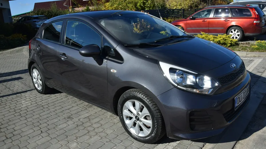 KIA Rio -