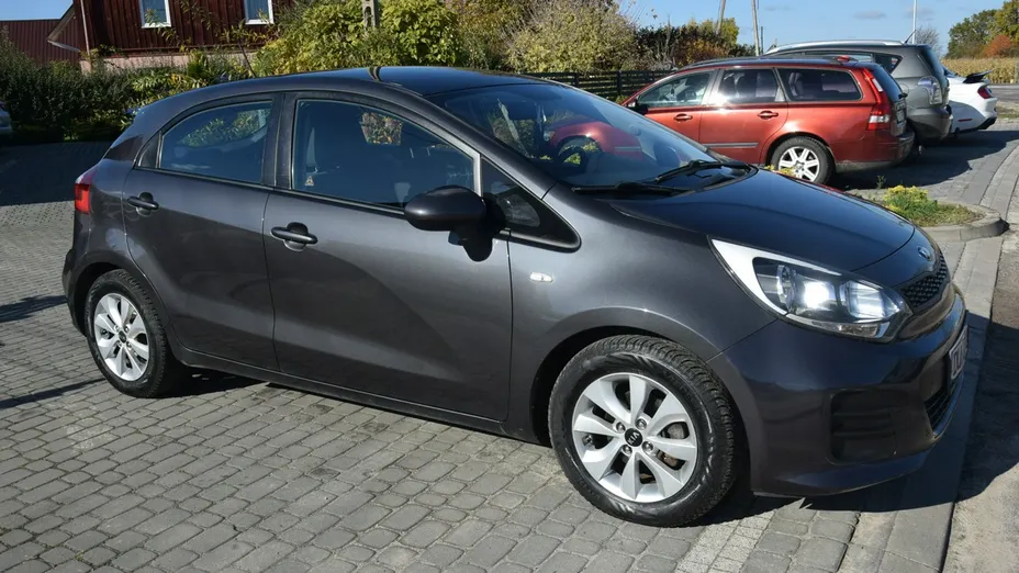 KIA Rio -