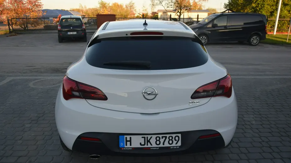 OPEL Astra -