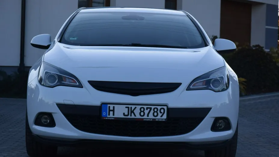 OPEL Astra -