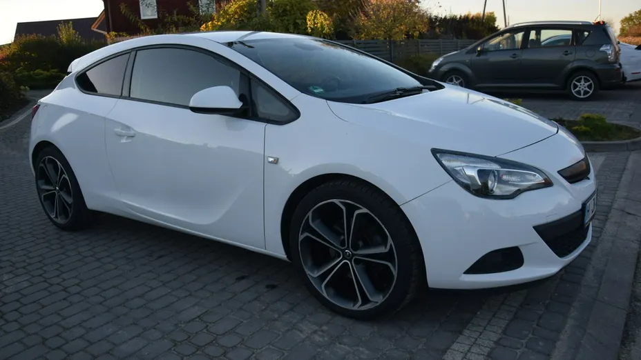 OPEL Astra -