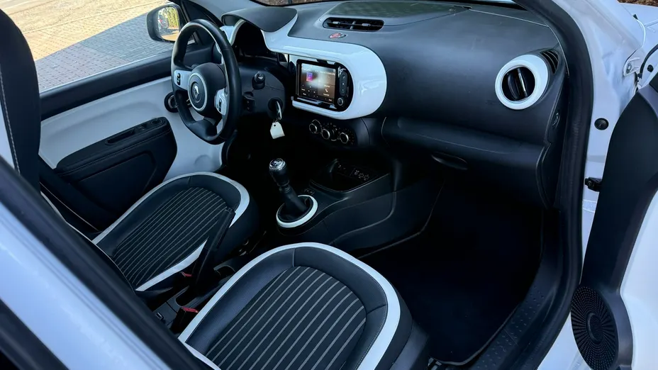 RENAULT Twingo -