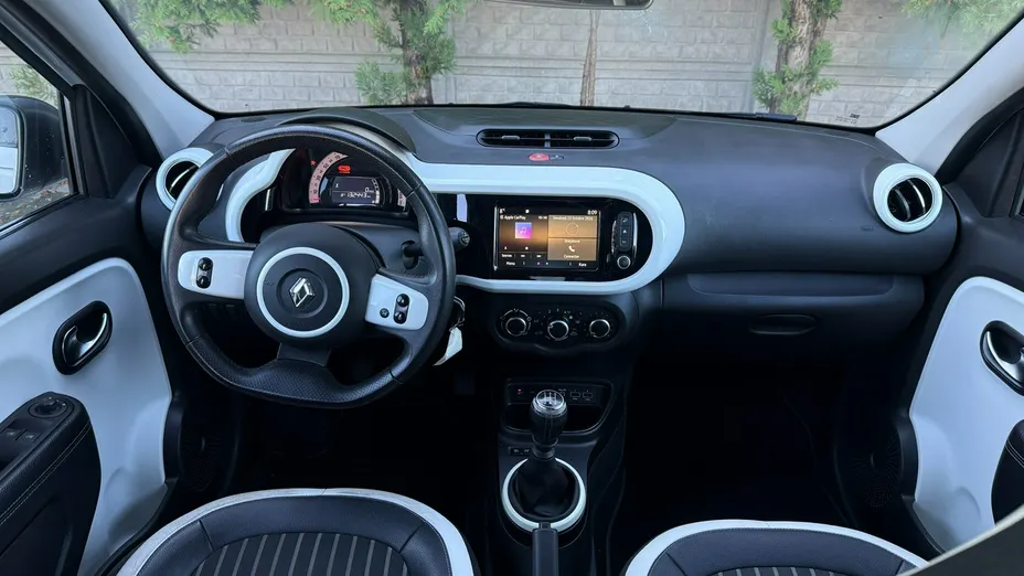 RENAULT Twingo -