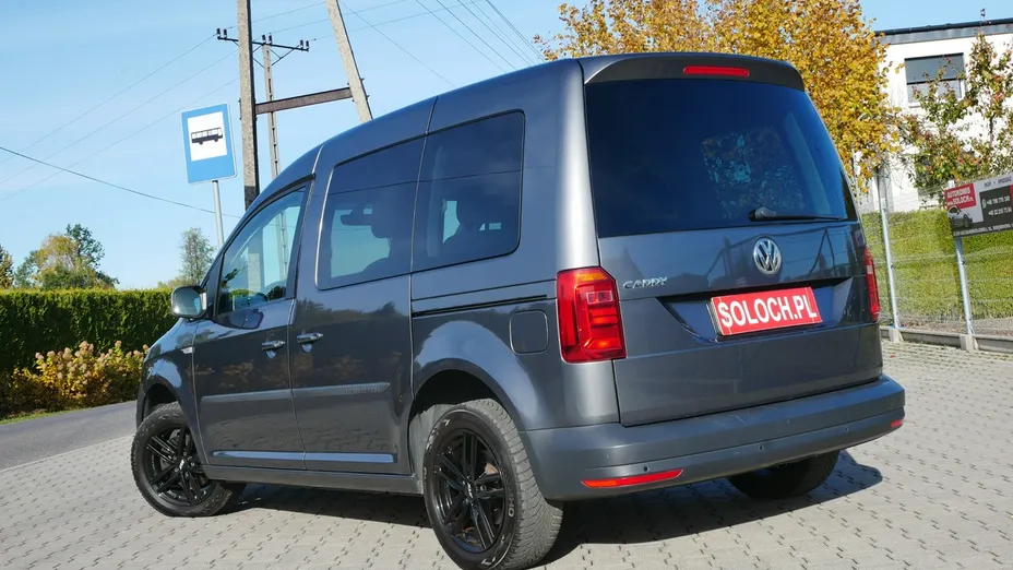 VOLKSWAGEN Caddy -
