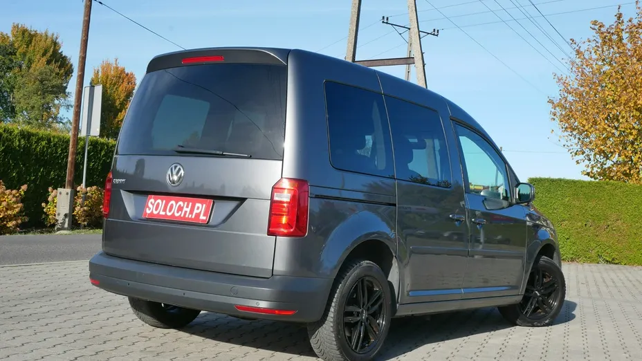VOLKSWAGEN Caddy -