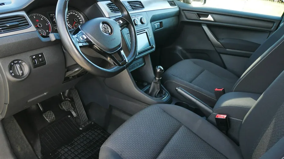 VOLKSWAGEN Caddy -