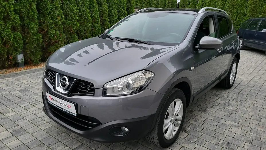 NISSAN Qashqai -