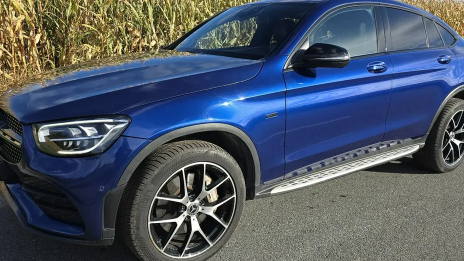 MERCEDES-BENZ GLC -