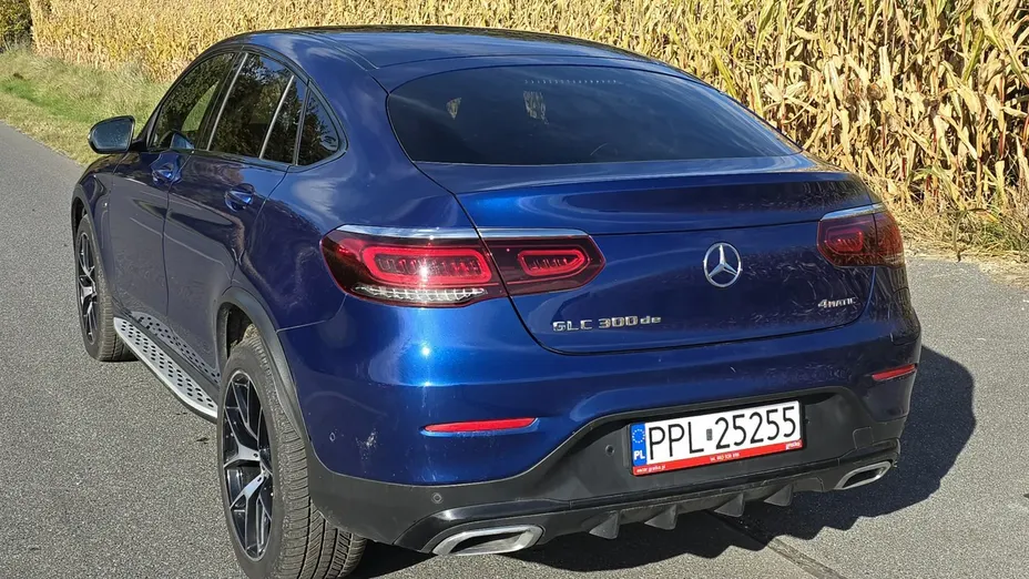 MERCEDES-BENZ GLC -