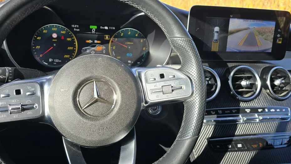 MERCEDES-BENZ GLC -