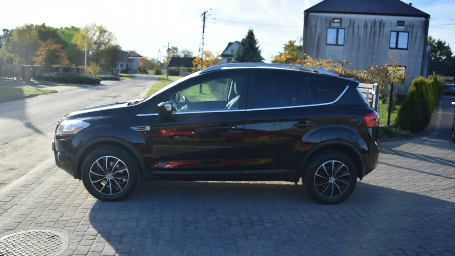 FORD Kuga -