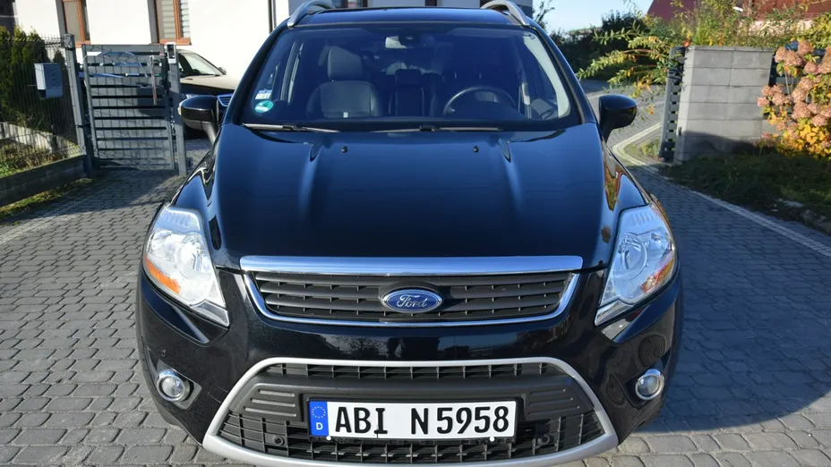 FORD Kuga -