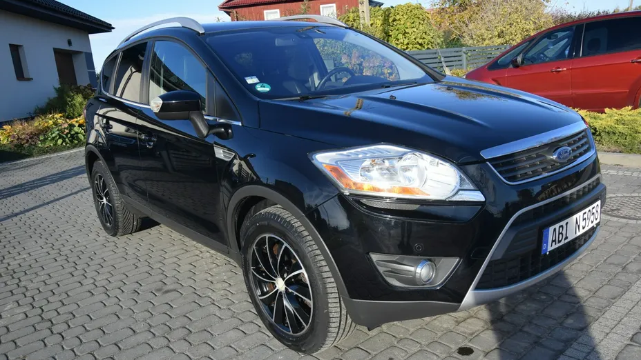 FORD Kuga -