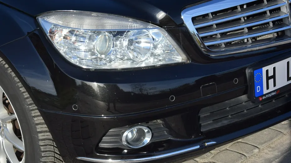 MERCEDES-BENZ C Klasa -