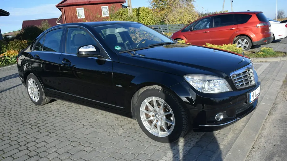 MERCEDES-BENZ C Klasa -