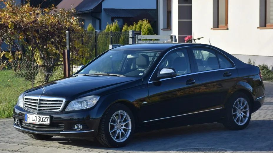 MERCEDES-BENZ C Klasa -