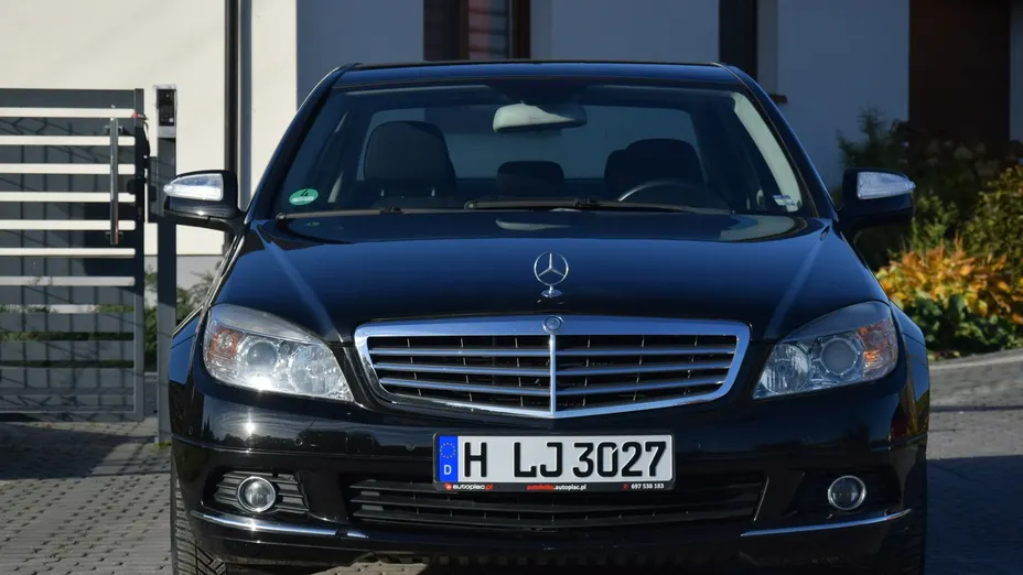 MERCEDES-BENZ C Klasa -
