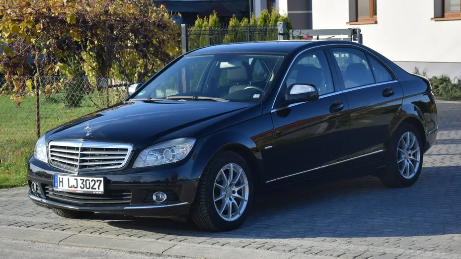 MERCEDES-BENZ C Klasa -