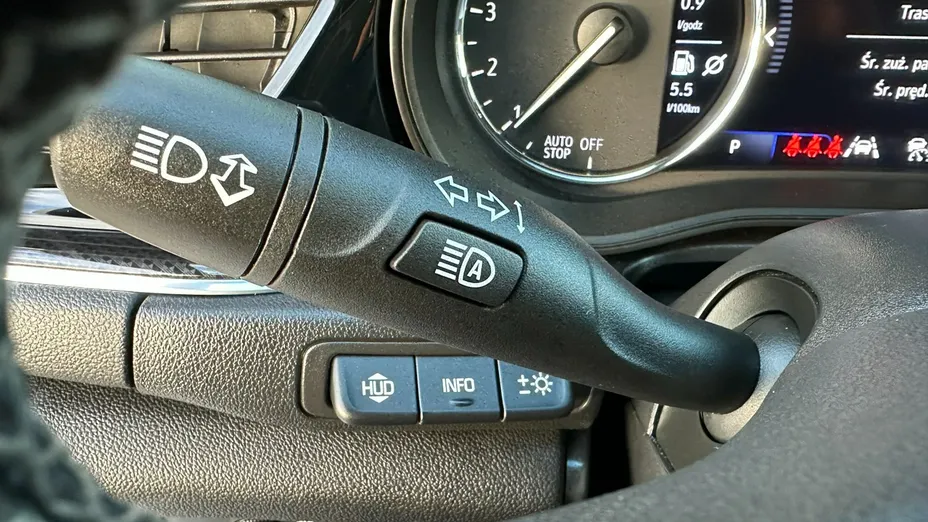 OPEL Insignia -
