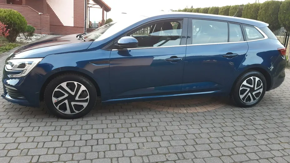 RENAULT Megane -