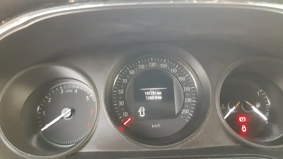 RENAULT Megane -