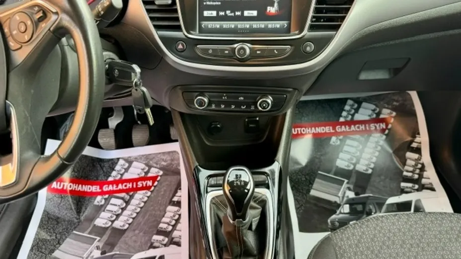 OPEL Crossland -
