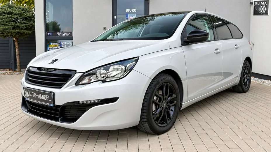 PEUGEOT 308 -