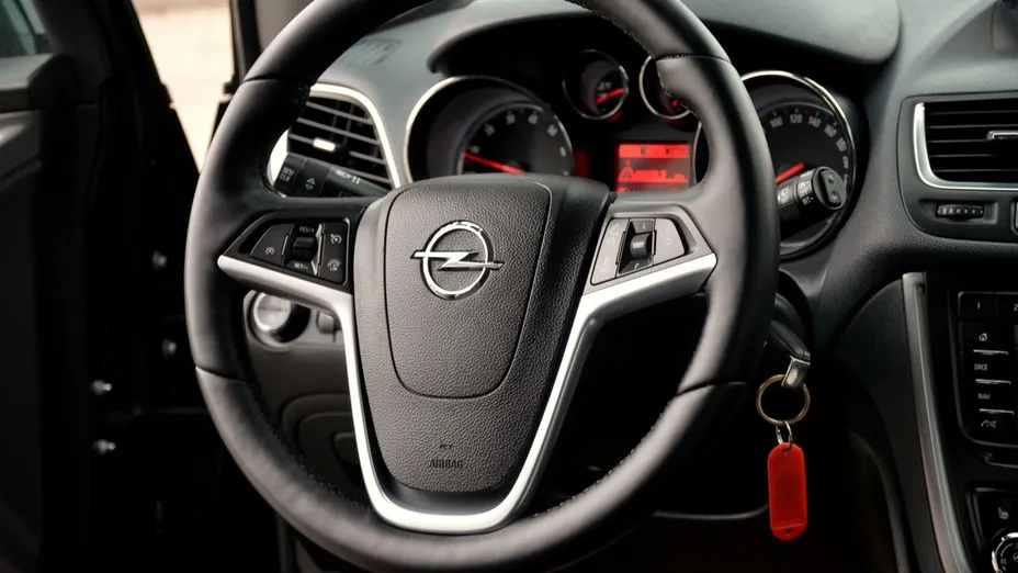 OPEL Mokka -