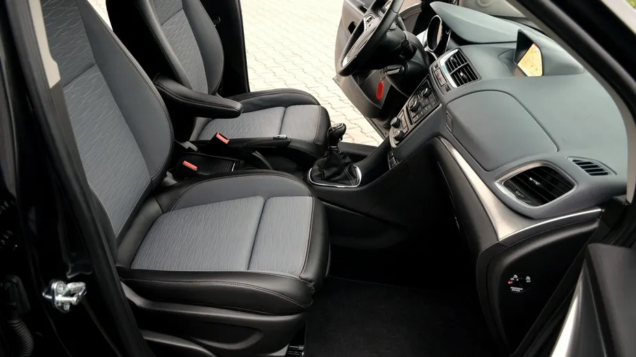 OPEL Mokka -