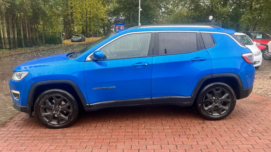 JEEP Compass -