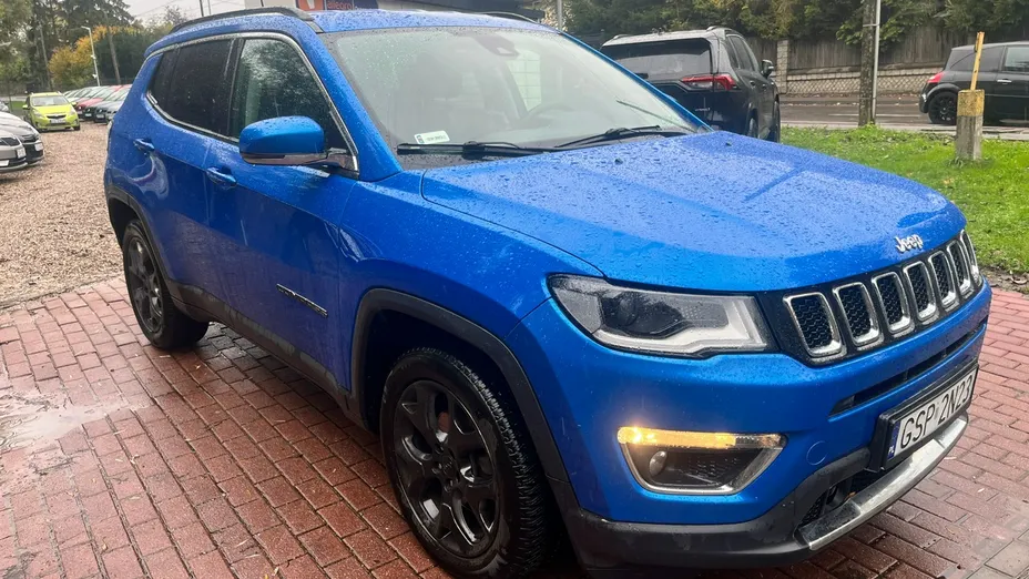 JEEP Compass -