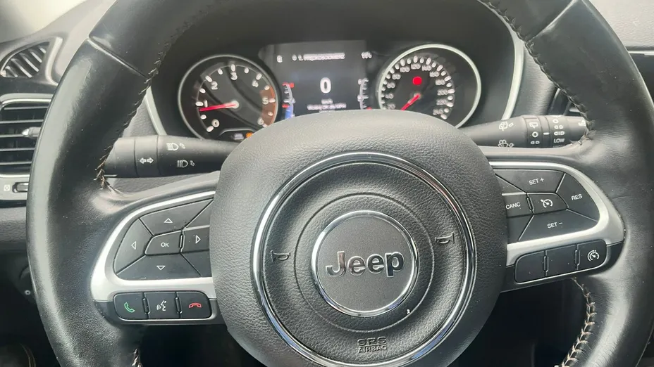 JEEP Compass -