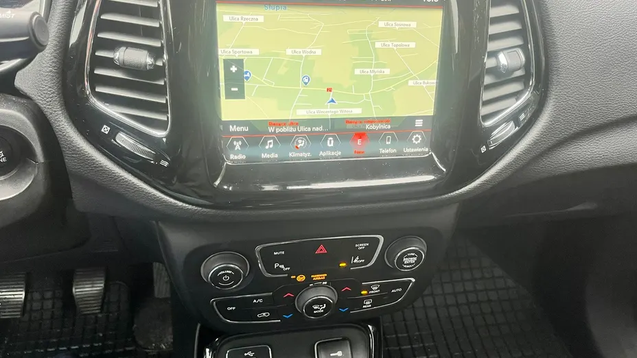 JEEP Compass -