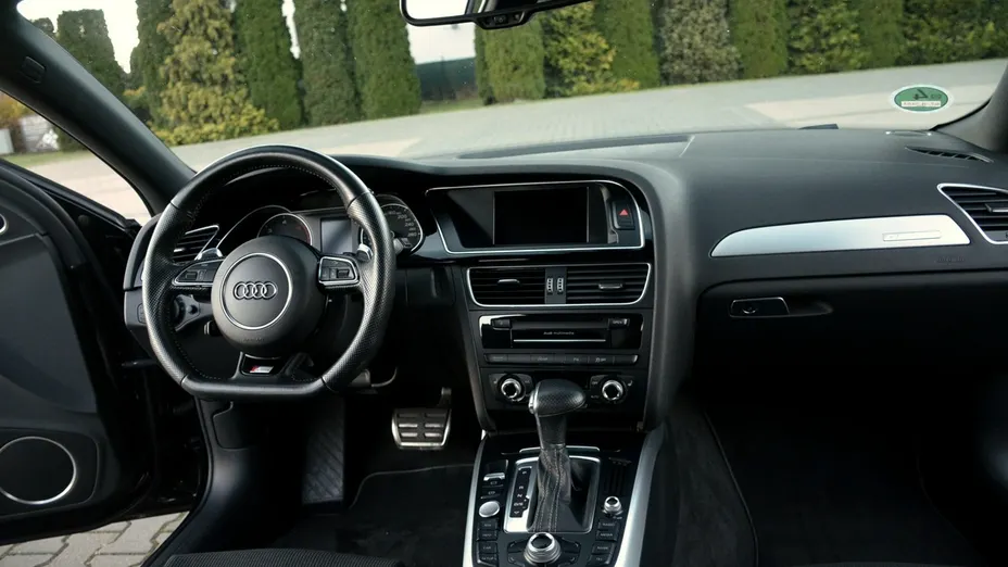 AUDI A4 Avant -