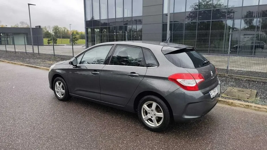 CITROEN C4 -
