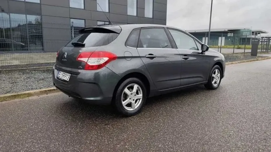 CITROEN C4 -