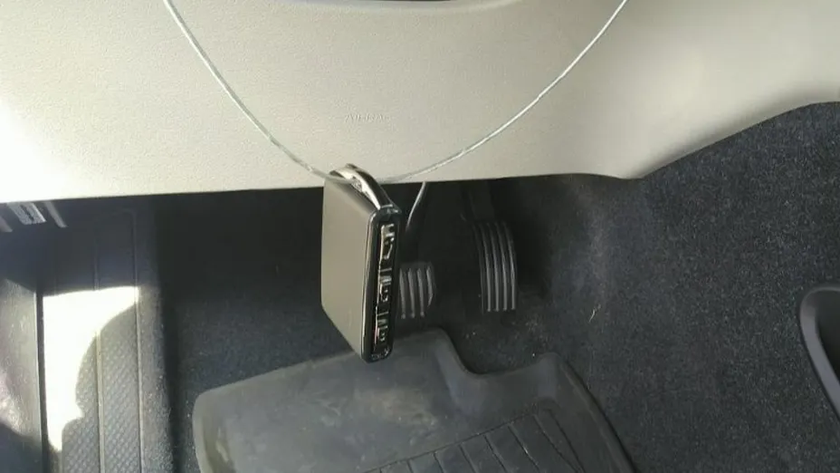 VOLVO XC40 -