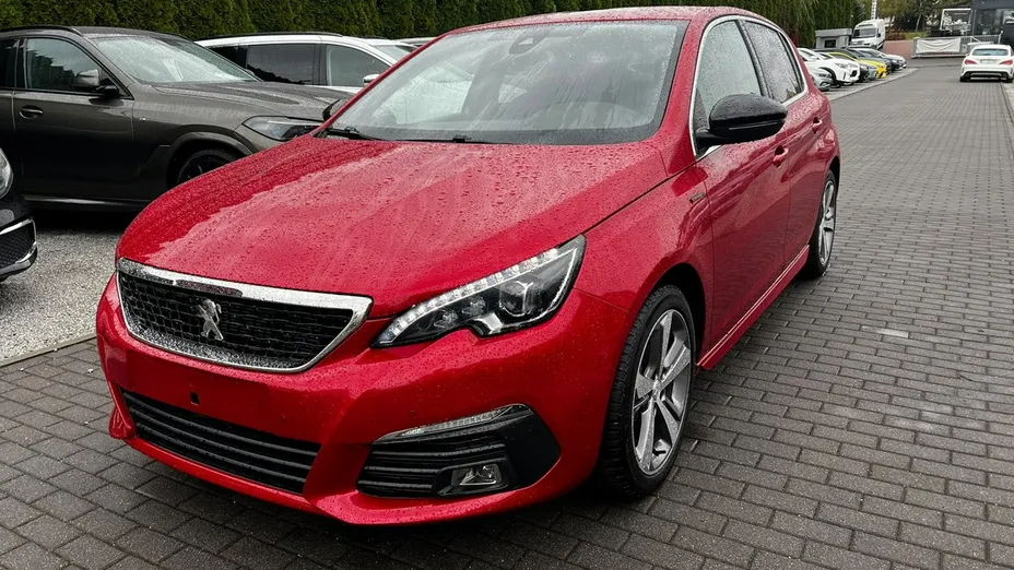 PEUGEOT 308 -