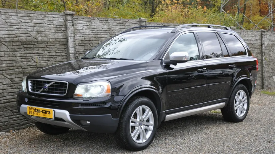VOLVO XC90 -