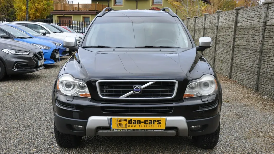 VOLVO XC90 -