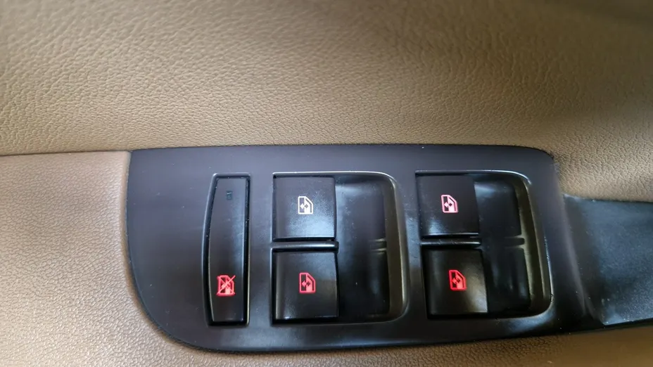 OPEL Zafira -