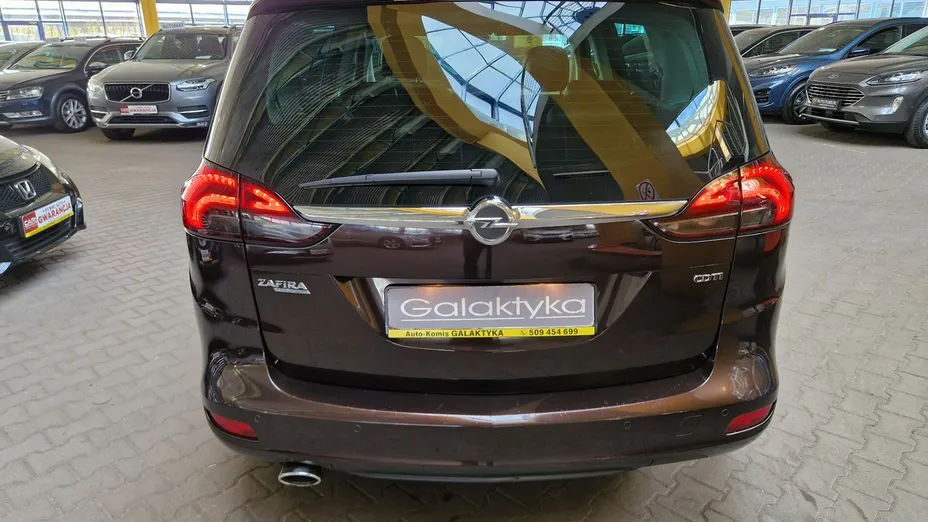 OPEL Zafira -