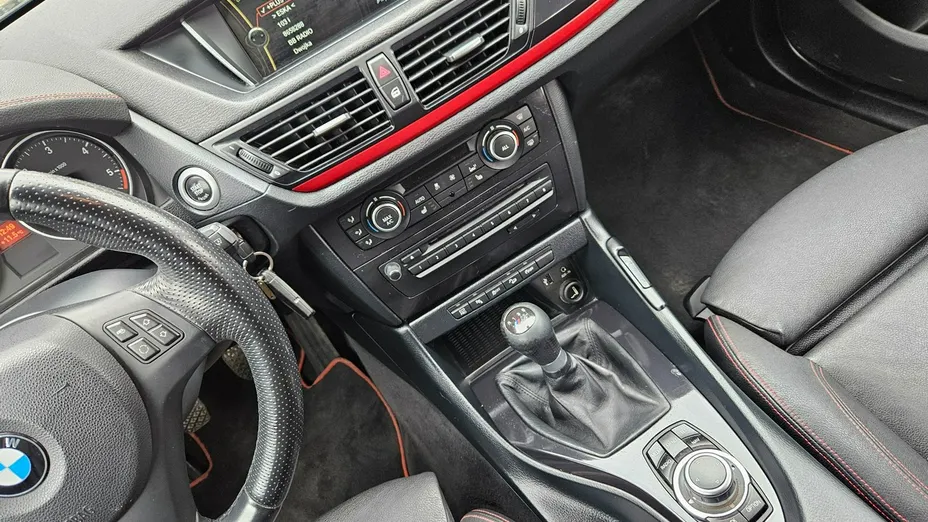 BMW X1 -