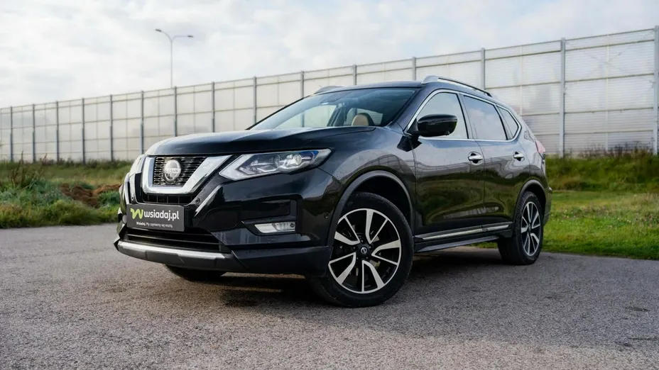 NISSAN X-Trail -