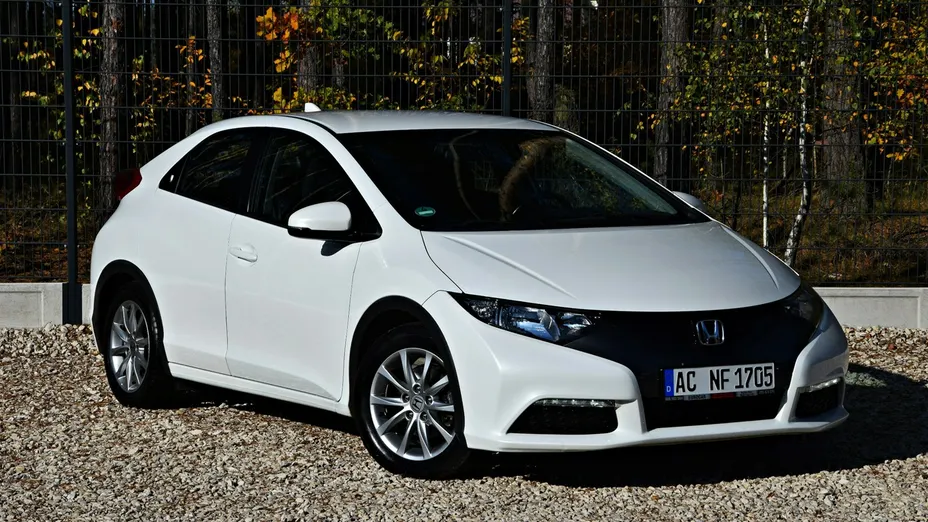 HONDA Civic -