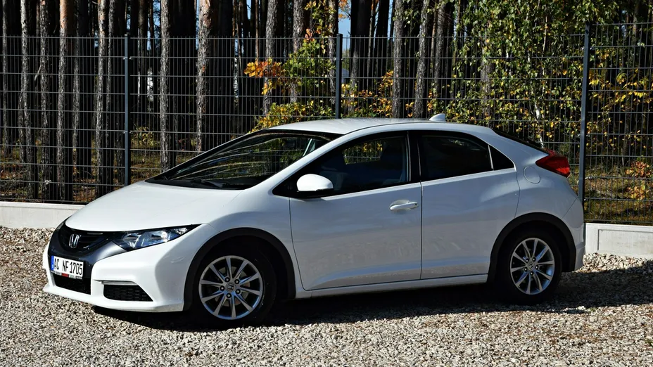 HONDA Civic -