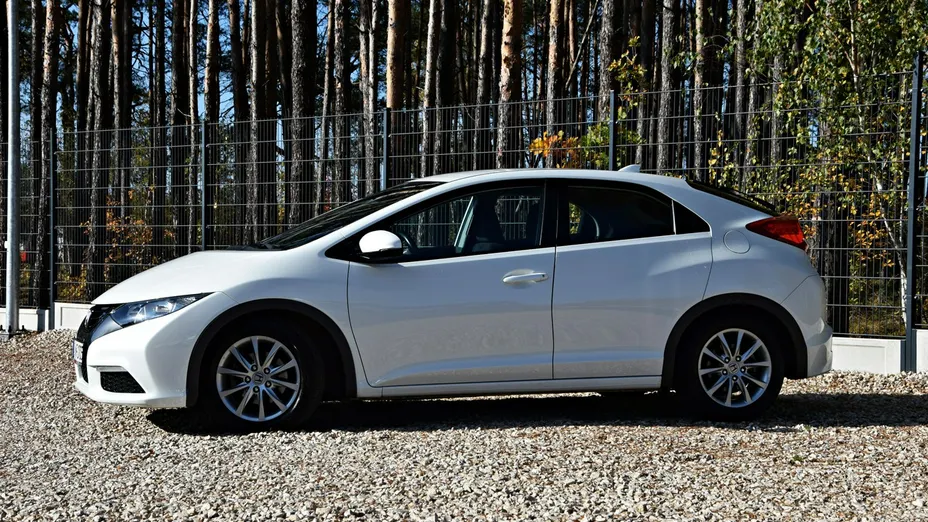 HONDA Civic -