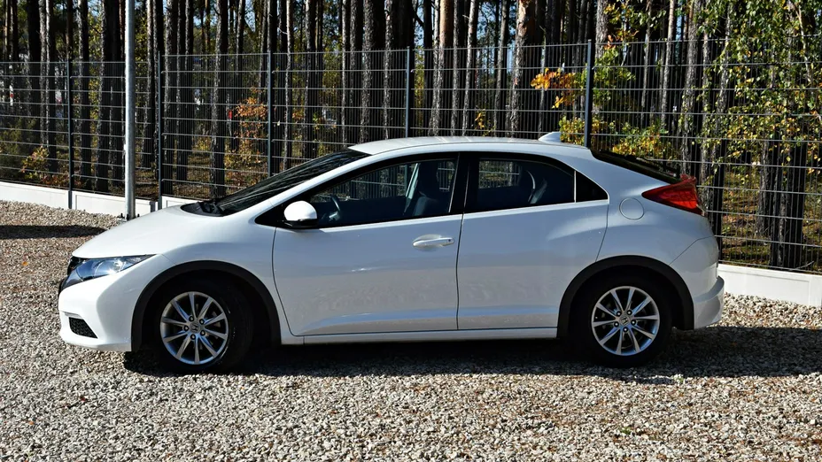HONDA Civic -