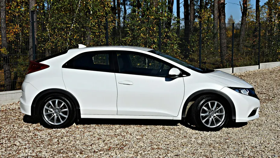HONDA Civic -