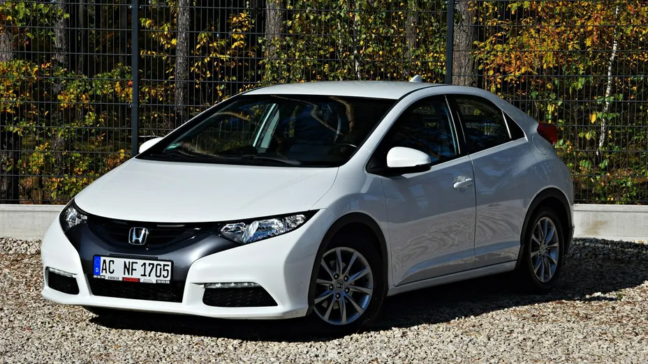 HONDA Civic -